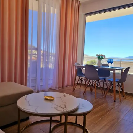 Apartment Virginia Sarandë